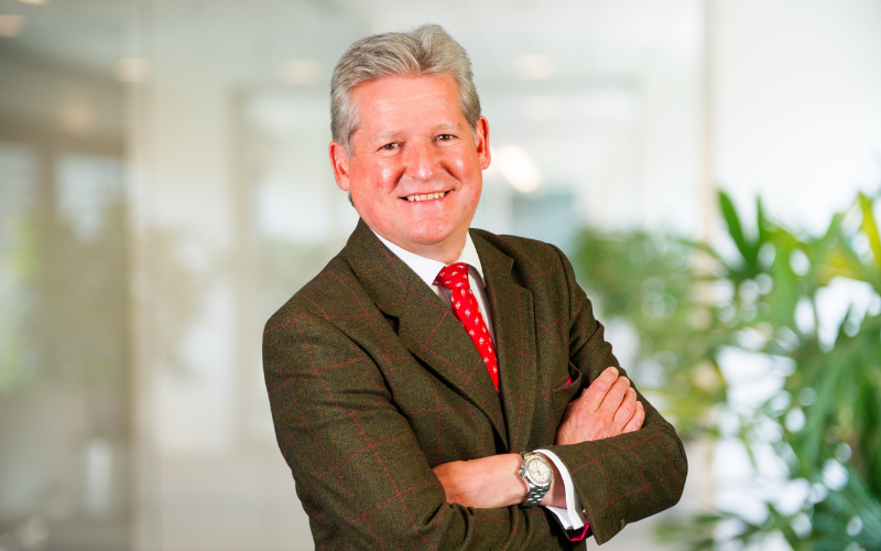 Get hired, get bonuses at Lupton Fawcett 
